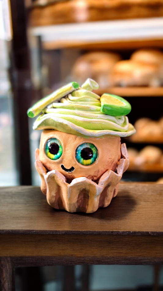 Cute Cupcake Sculptures (Multiple Flavor Options)