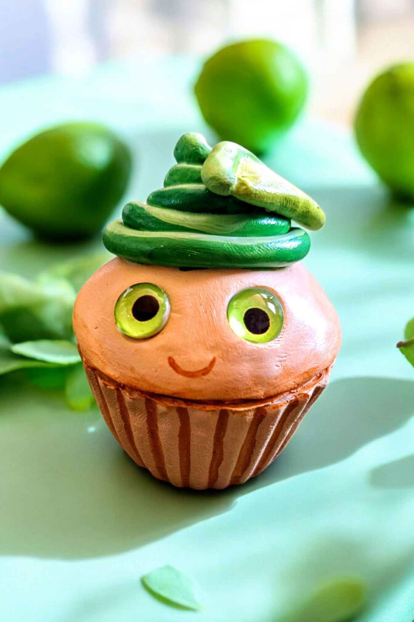 MINI Cute Cupcake Sculptures (Multiple Flavor Options)